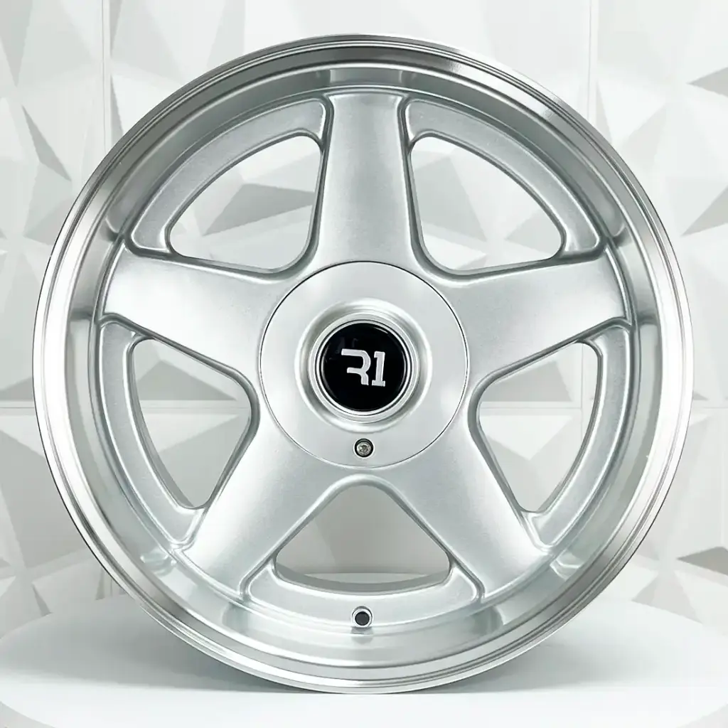 RIN 17X8.5 4-100/114.3 R1 SPORT QC1885 SILVER MACHINE LIP ET20 CB73.1